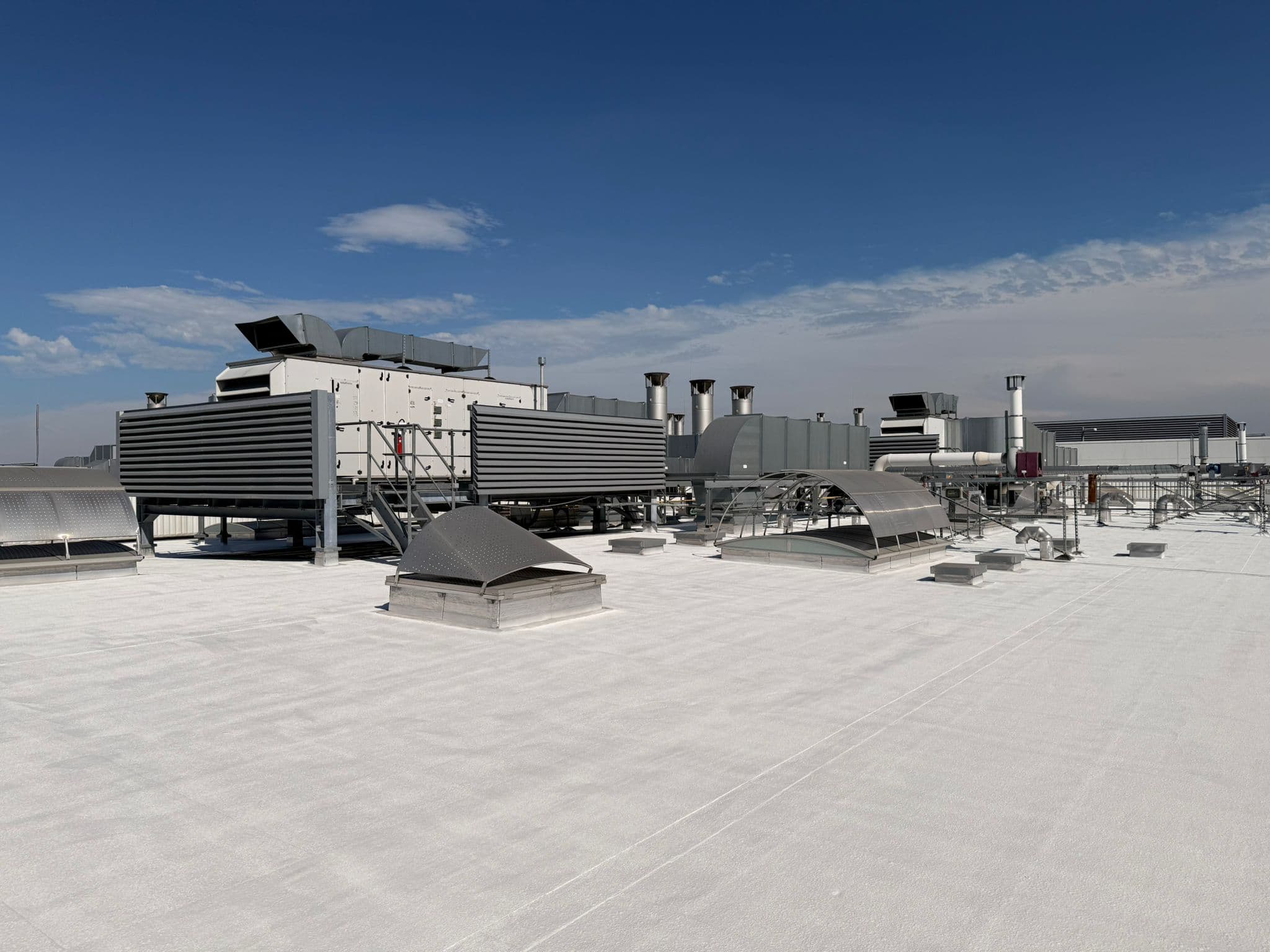 Peinture Cool Roof Réflective - SMPL Lyon